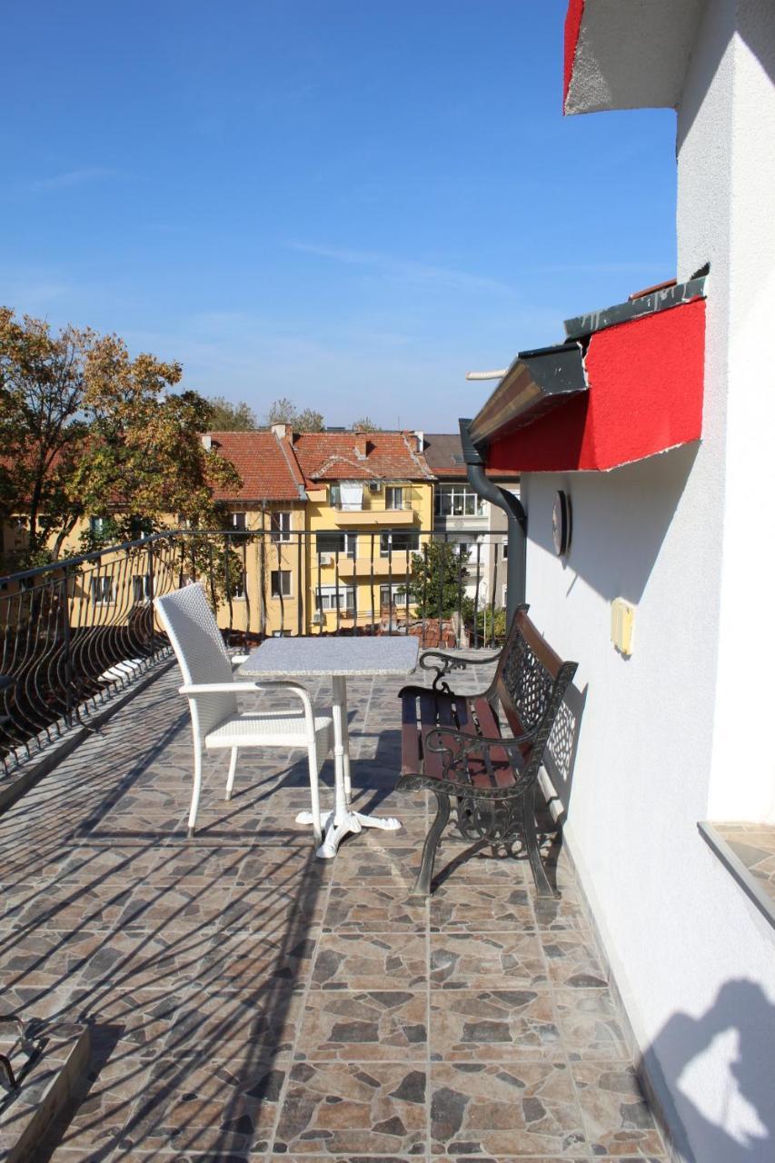 Hotel Color Asenovgrad Exterior photo